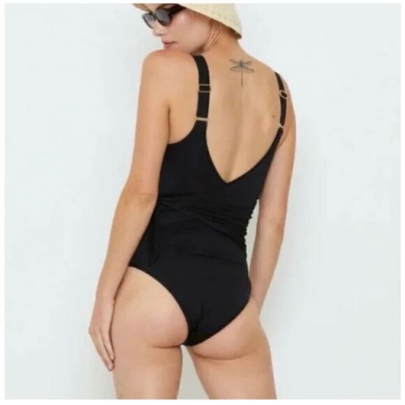 Free People We Are HaH Cut To The Chase Bathing Suit In NOIR Black SZ medium NWT - Picture 2 of 5
